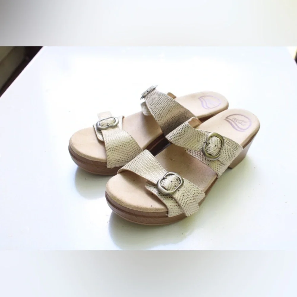 Dansko wedge sandals